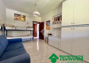 Four-room apartment Viale XXV aprile, Ameglia - photo 11