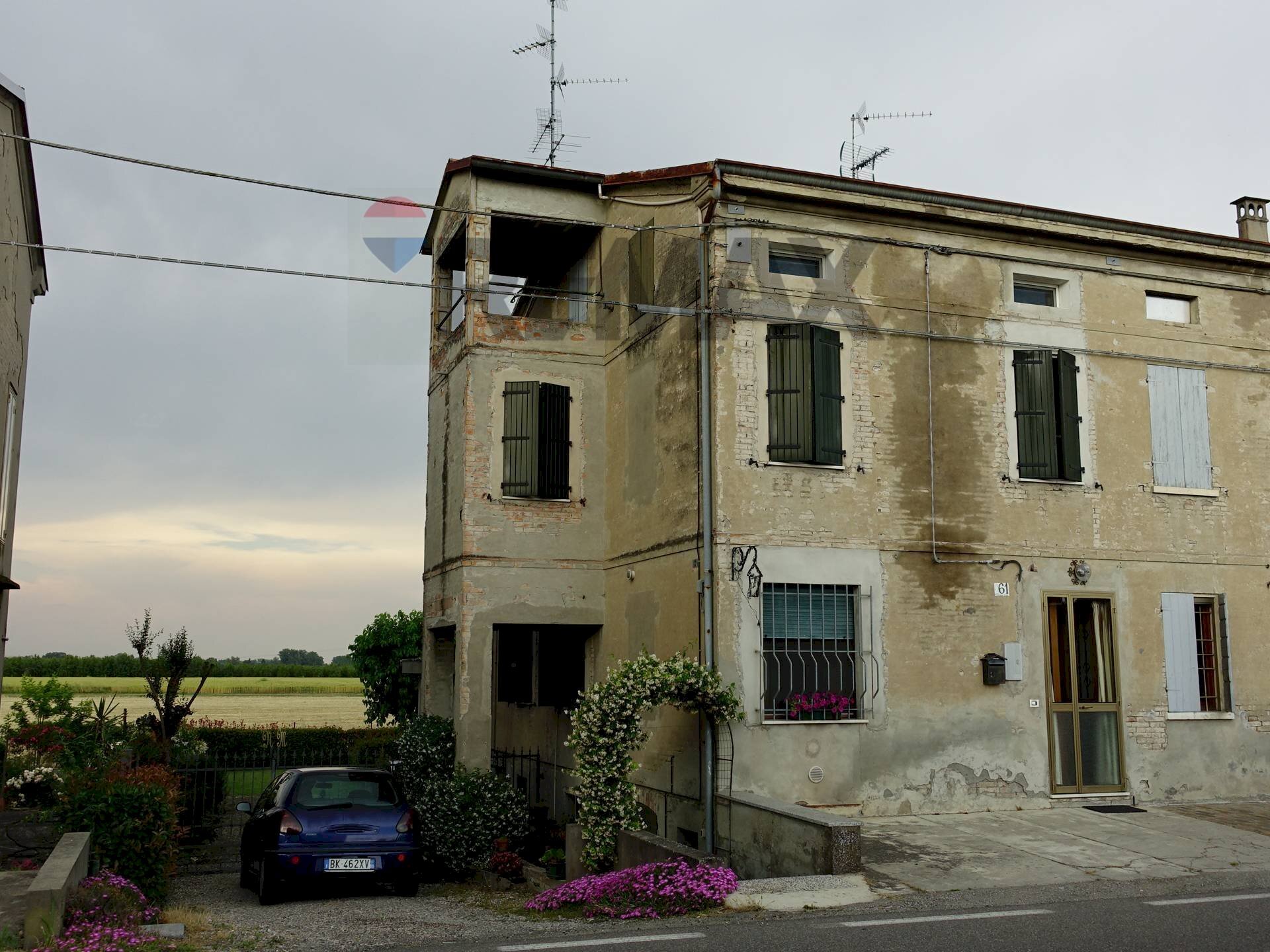 Casa indipendente Via Papazzoni, 61 
 Cavezzo, Cavezzo - foto 1