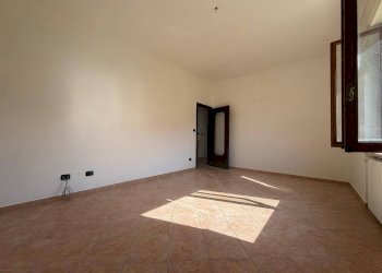 Four-room apartment Via Valdrame, 28, Bernezzo - photo 18