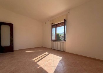 Four-room apartment Via Valdrame, 28, Bernezzo - photo 19