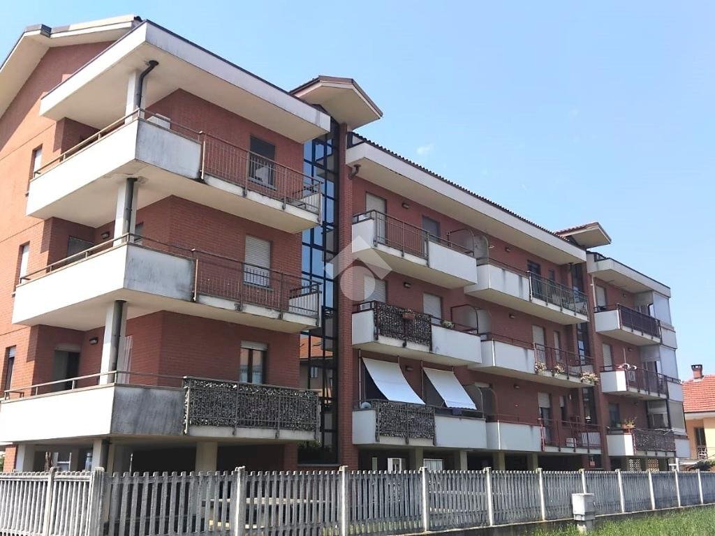 Two-room apartment Via Giuseppe Giacosa, Piossasco - photo 2