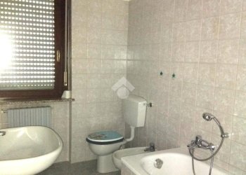 Two-room apartment Via Giuseppe Giacosa, Piossasco - photo 19