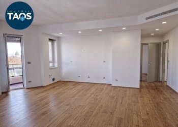Three-room apartment Corso Giulio Cesare, 58, Torino (neighborhood Aurora) - photo 1