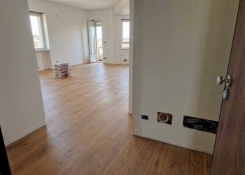 Three-room apartment Corso Giulio Cesare, 58, Torino (neighborhood Aurora) - photo 19