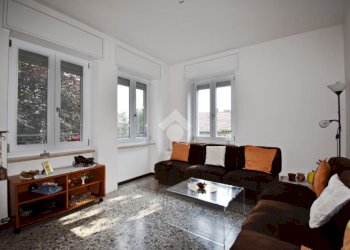 Four-room apartment Via San Pietro Martire, Ivrea - photo 1