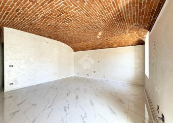 Four-room apartment Via cagni, Pinerolo - photo 2