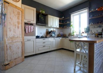 Three-room apartment Viale S. Martino, Sassuolo - photo 2