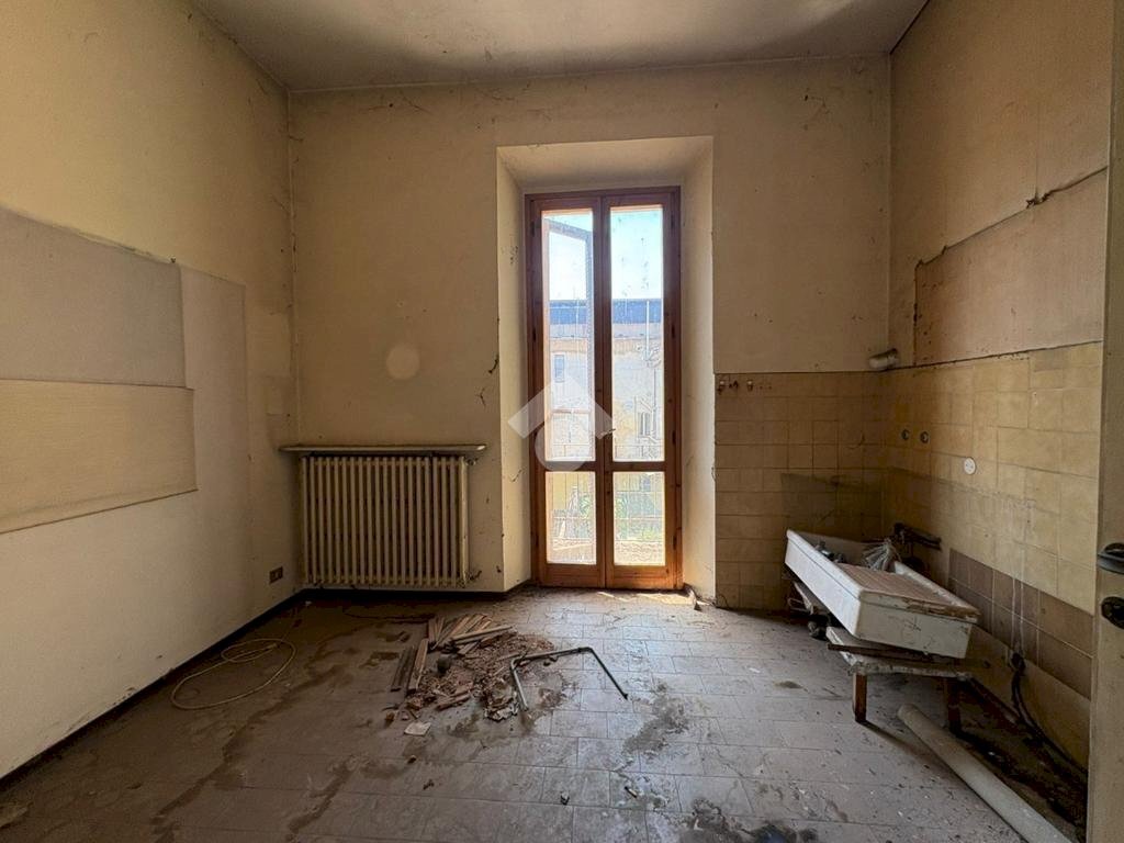 Four-room apartment Piazza Libertà, Cerano - photo 3