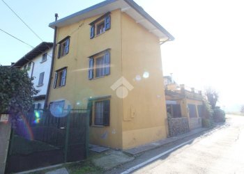Rustico Via S. Geminiano, Traversetolo - foto 1