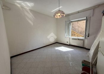 Quadrilocale Passo Porta delle Chiappe, Genova (zona Castelletto) - foto 8