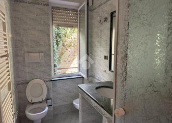 Quadrilocale Passo Porta delle Chiappe, Genova (zona Castelletto) - foto 10