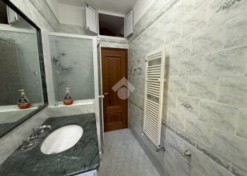 Quadrilocale Passo Porta delle Chiappe, Genova (zona Castelletto) - foto 11