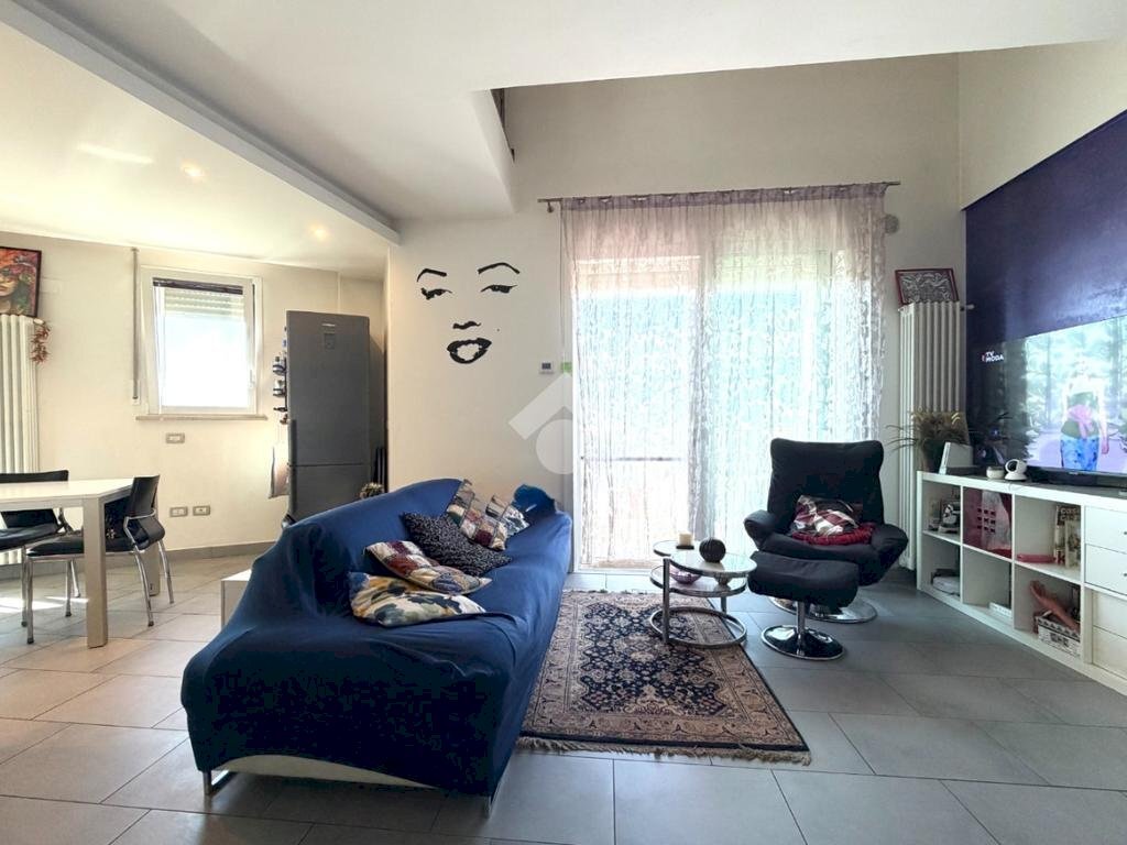 Three-room apartment Via Emilia, Rimini - photo 3