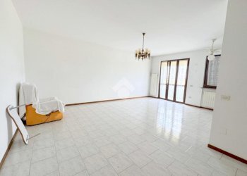 Two-room apartment Via Luigi Pirandello, Cesate - photo 12