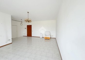 Two-room apartment Via Luigi Pirandello, Cesate - photo 13