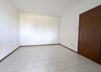 Two-room apartment Via Luigi Pirandello, Cesate - photo 18
