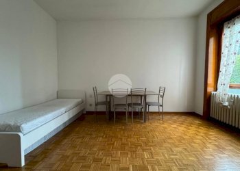 Three-room apartment Via Cannero, Milano (neighborhood Maciachini) - photo 9