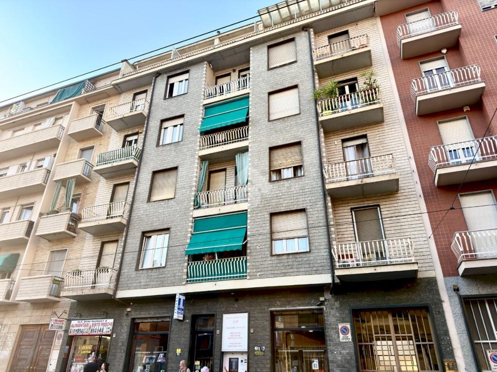 Two-room apartment Via Nicomede Bianchi, Torino (neighborhood Parella) - photo 1