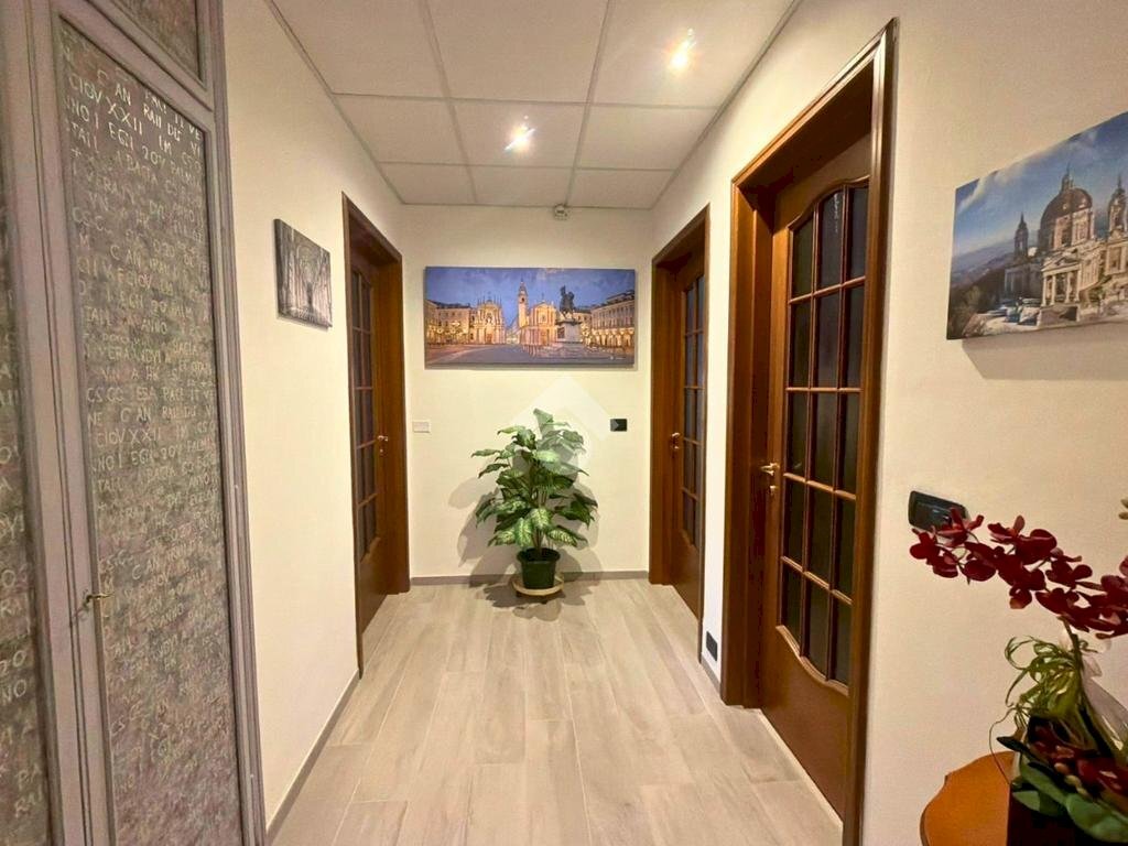 Three-room apartment Via Piffetti, Torino (neighborhood San Donato) - photo 3