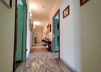 Four-room apartment Strada Montagnayes, Aosta - photo 15