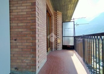 Four-room apartment Strada Montagnayes, Aosta - photo 19