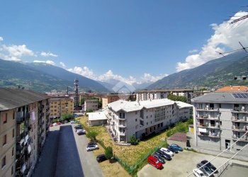 Four-room apartment Strada Montagnayes, Aosta - photo 20