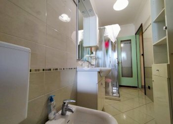 Four-room apartment Strada Montagnayes, Aosta - photo 30