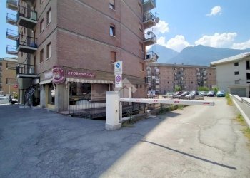 Four-room apartment Strada Montagnayes, Aosta - photo 40