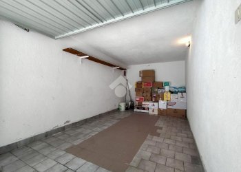 Four-room apartment Strada Montagnayes, Aosta - photo 44