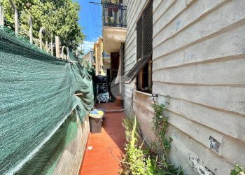 Three-room apartment Via Mignone, Savona (neighborhood Mignone) - photo 9