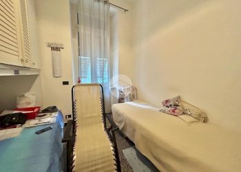 Three-room apartment Via Mignone, Savona (neighborhood Mignone) - photo 18