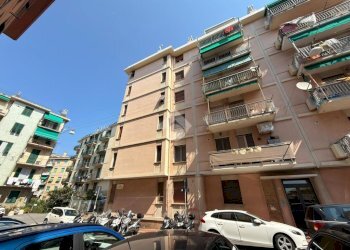 Three-room apartment Via Laigueglia, Genova (neighborhood Voltri) - photo 2
