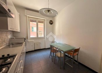 Three-room apartment Via Laigueglia, Genova (neighborhood Voltri) - photo 9