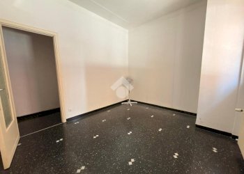 Three-room apartment Via Laigueglia, Genova (neighborhood Voltri) - photo 13