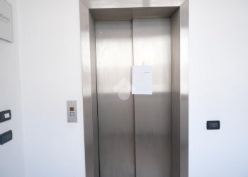 Office Viale Pietro Togliatti, Bologna (neighborhood Borgo Panigale) - photo 5
