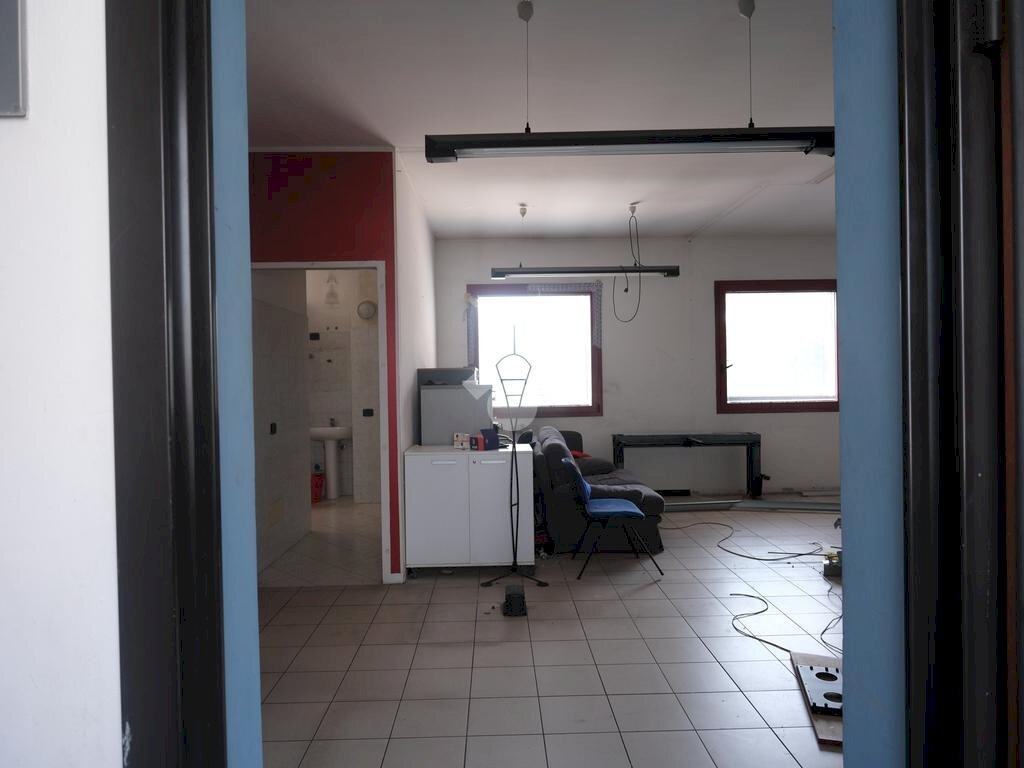 Office Via Togliatti, Bologna (neighborhood Borgo Panigale) - photo 3