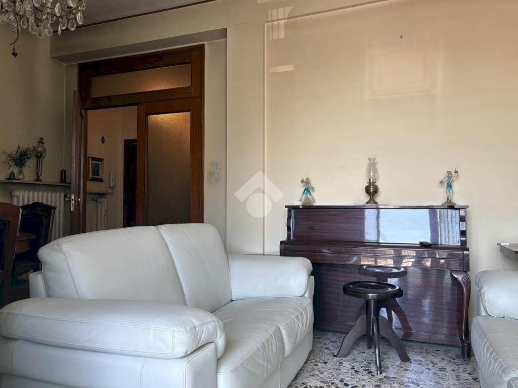 Four-room apartment Via Renata di Francia, Ferrara - photo 2