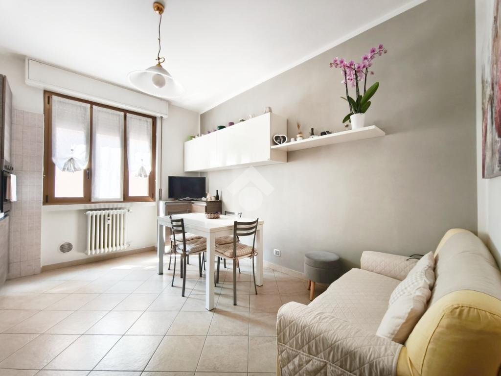 Two-room apartment Via eritrea, Cormano - photo 1