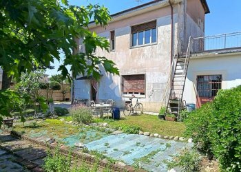 Villa Via Isonzo, Robecco sul Naviglio - photo 31