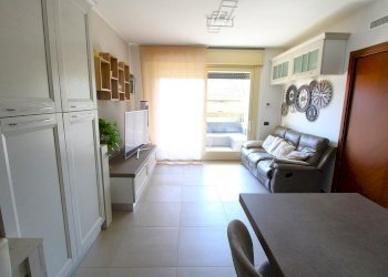 Three-room apartment Via Fratelli Sanchioli, Magenta - photo 3