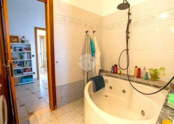 Three-room apartment Vicolo Sant'Ambrogio, Magenta - photo 13