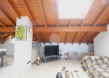 Two-room apartment Via Gaetano Donizetti, Boffalora Sopra Ticino - photo 5