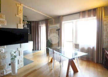 Two-room apartment Via S. Girolamo emiliani, Magenta - photo 2