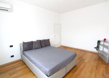 Two-room apartment Via S. Girolamo emiliani, Magenta - photo 13