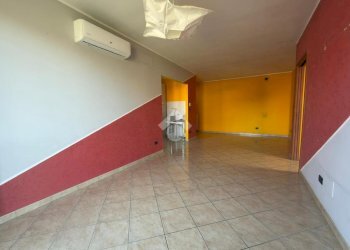 Three-room apartment Via saragat, Crescentino - photo 8