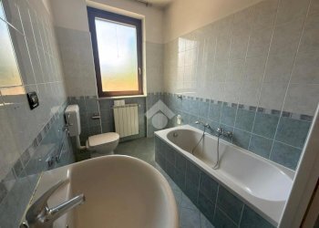 Three-room apartment Via saragat, Crescentino - photo 16