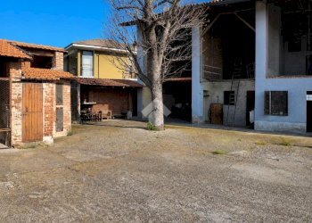 Semi-detached house Via Lago, Alice Castello - photo 5