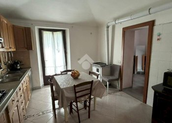 Three-room apartment Via Vittorio Veneto, Costigliole Saluzzo - photo 7