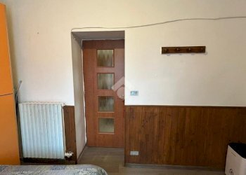 Three-room apartment Via Vittorio Veneto, Costigliole Saluzzo - photo 16