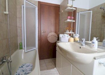 Three-room apartment Via Achille Ratti, Rho - photo 23